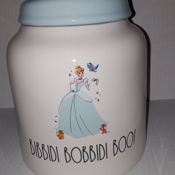 ⛄️ NWT Rae Dunn Disney Collection Bibbidi Bobbidi boo! Cookie Jar Canister - Picture 2 of 9